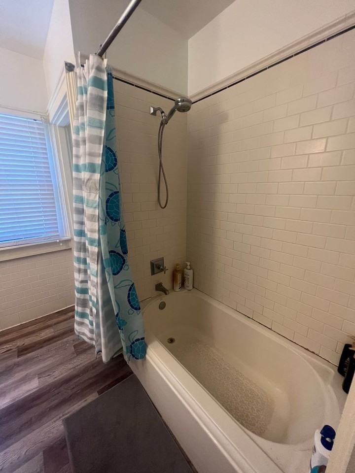 1720 1720 Broadway - Current - Photo 5 of 15