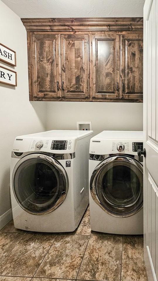 2470 W 960 S - Photo 4 of 38