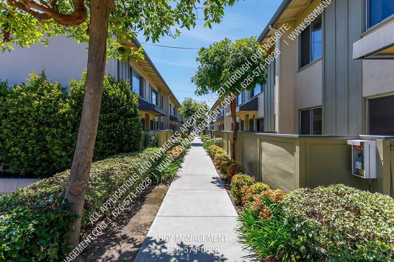 Orange Point Apartments, 500 - Photo 6 of 7