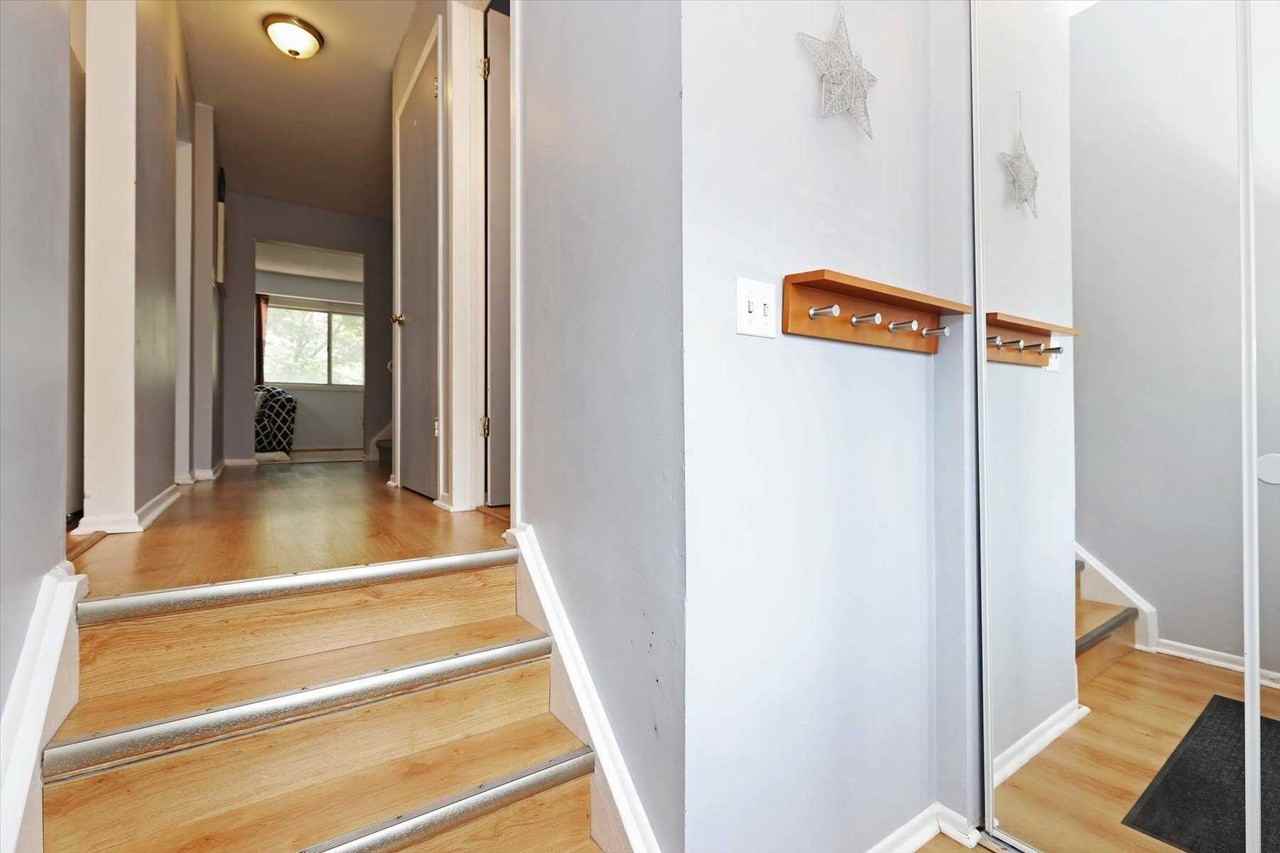 80 Dundalk Drive - Photo 2 of 13