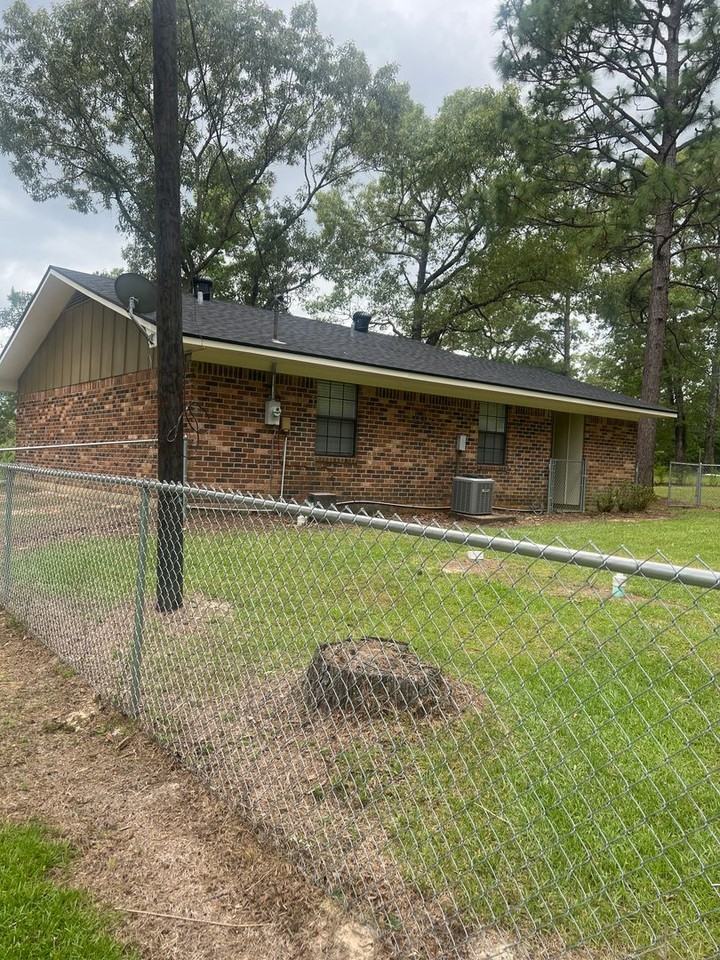 411 Tony Carter Rd - Photo 3 of 8