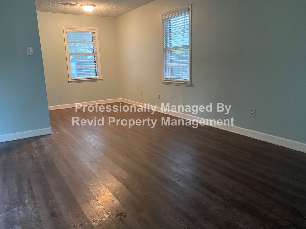 4121 Westover Ave - Photo 4 of 15