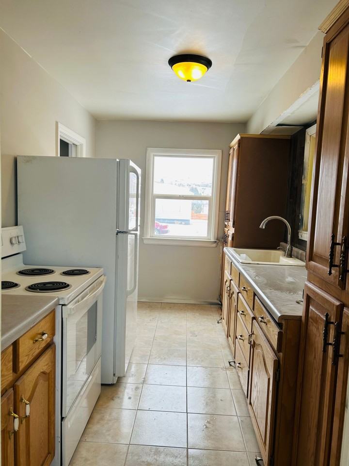 1302 S 4th Ave - Photo 4 of 17