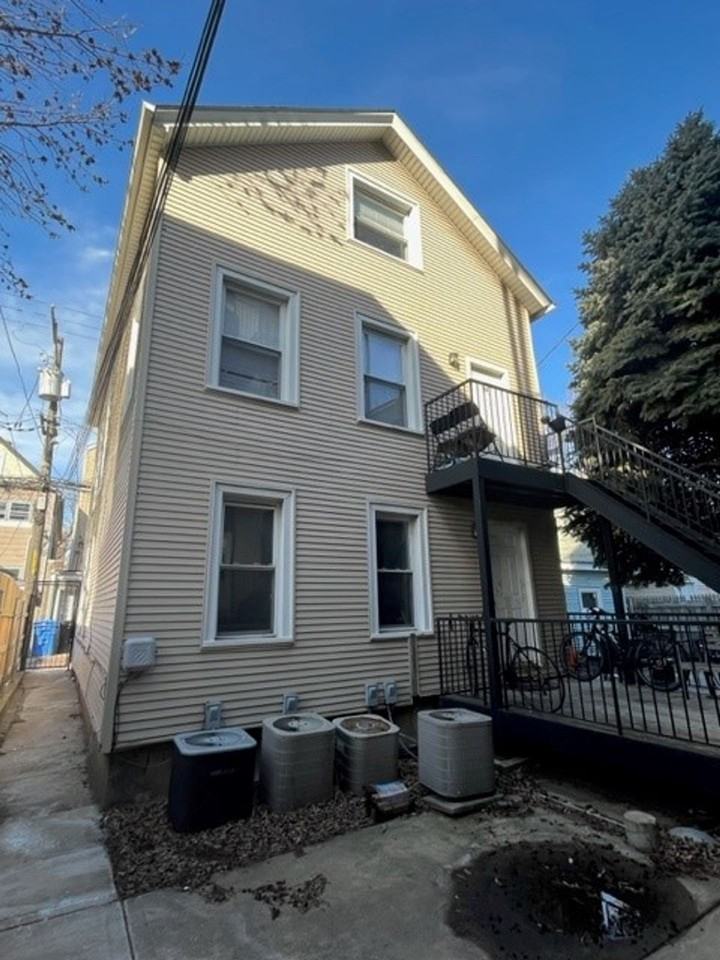 3046clif - Photo 2 of 2