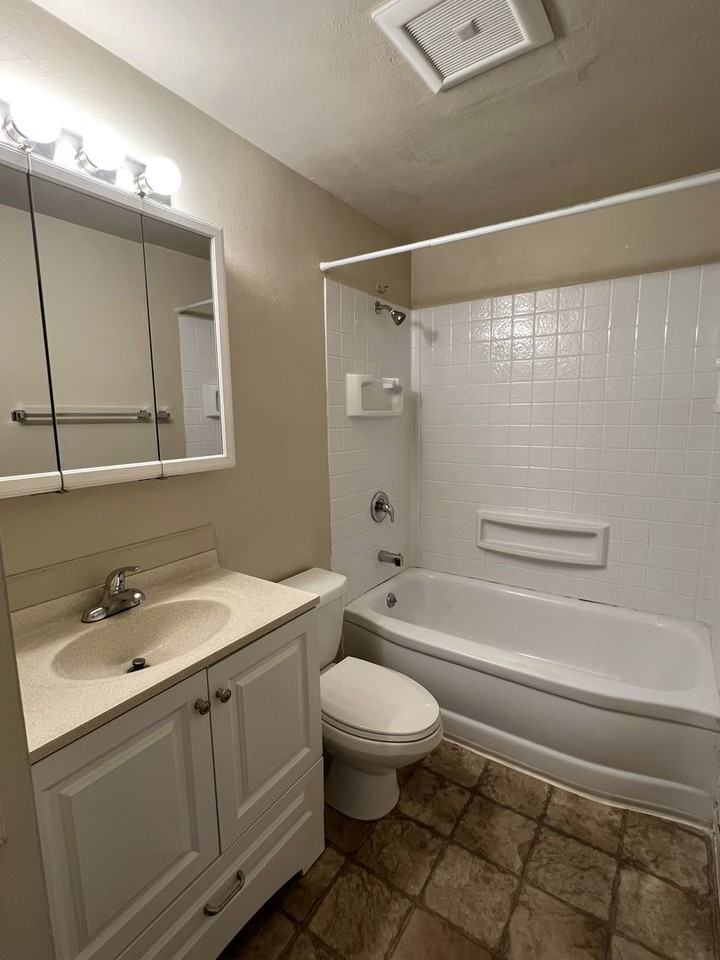 Coolidge Court - Photo 7 of 24