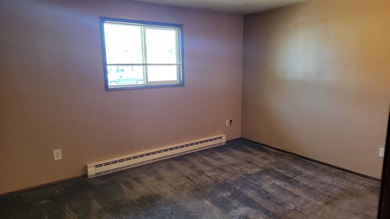 8810/8812 E Micheilli Place - Photo 6 of 16