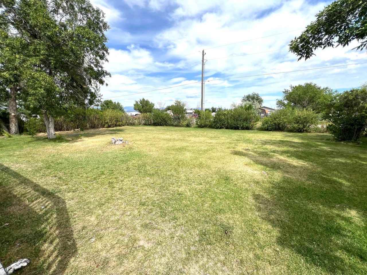 3750 Heather Dr - Photo 3 of 20