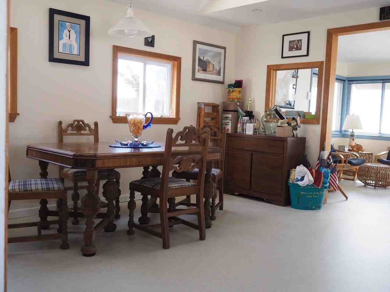 110 Rabbit Ln - Photo 3 of 10