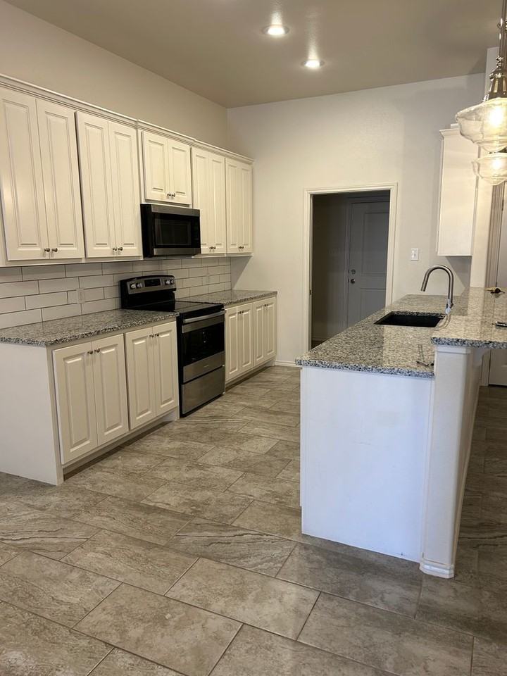 5510 5510 Lehigh Street-For Sale - Photo 3 of 7