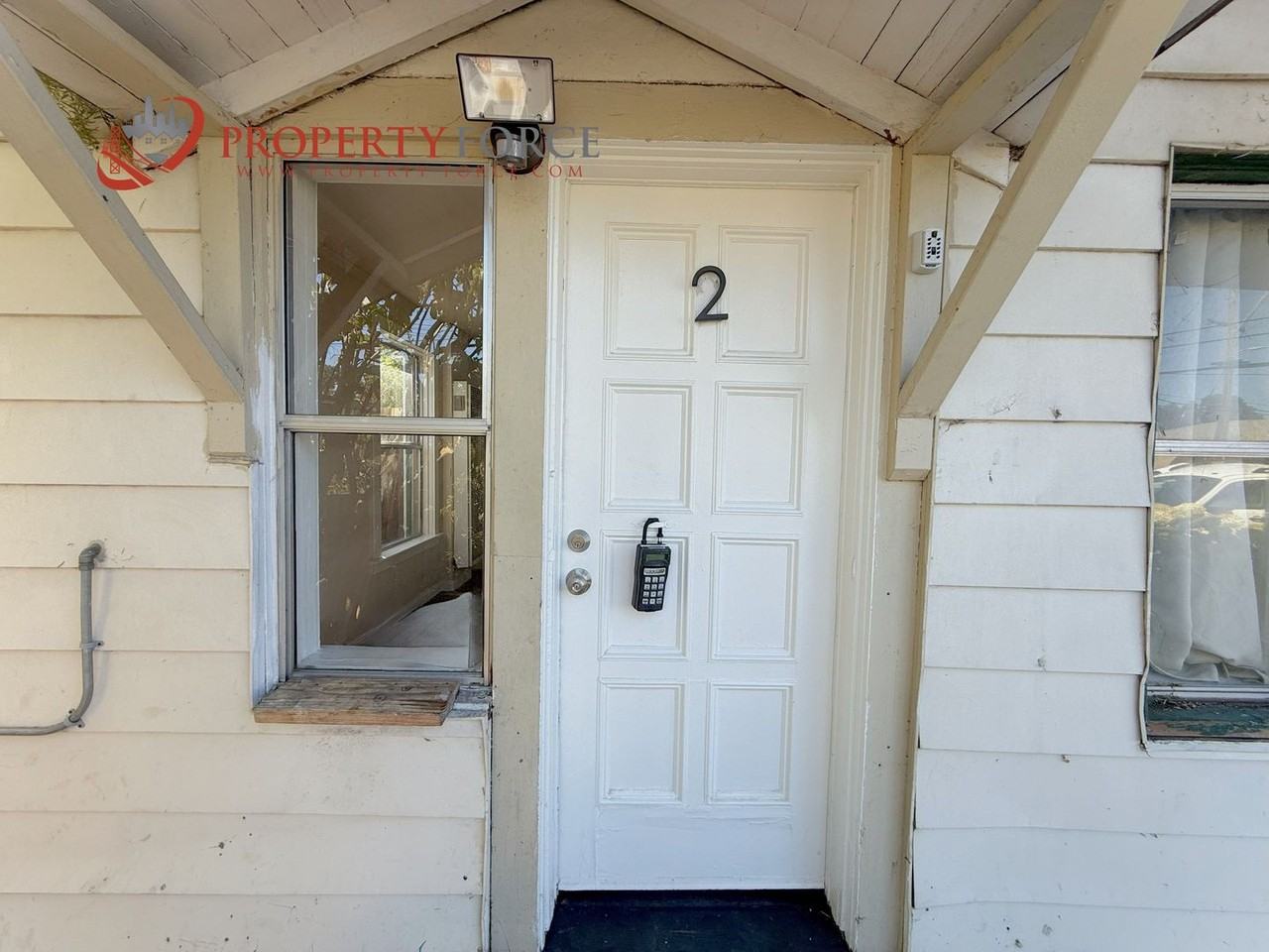 143 Buckeye St - Photo 2 of 16