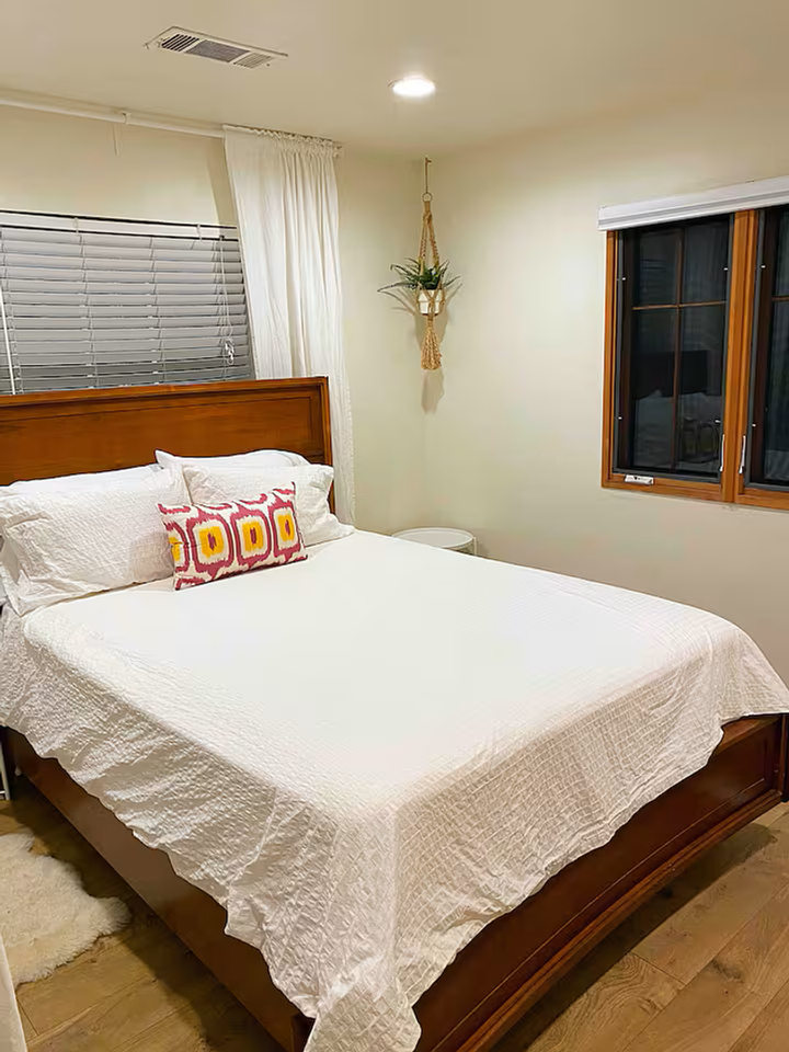 513 3rd St - Photo 7 of 25