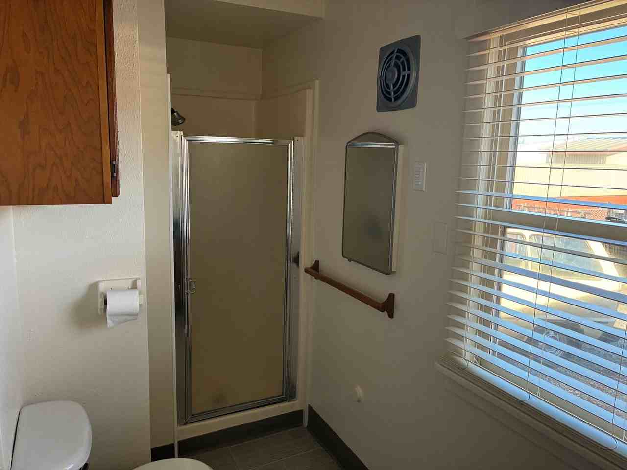 125 E Cedar St - Photo 6 of 6