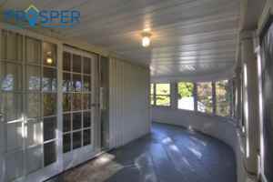 featured image of 221 Stanley St