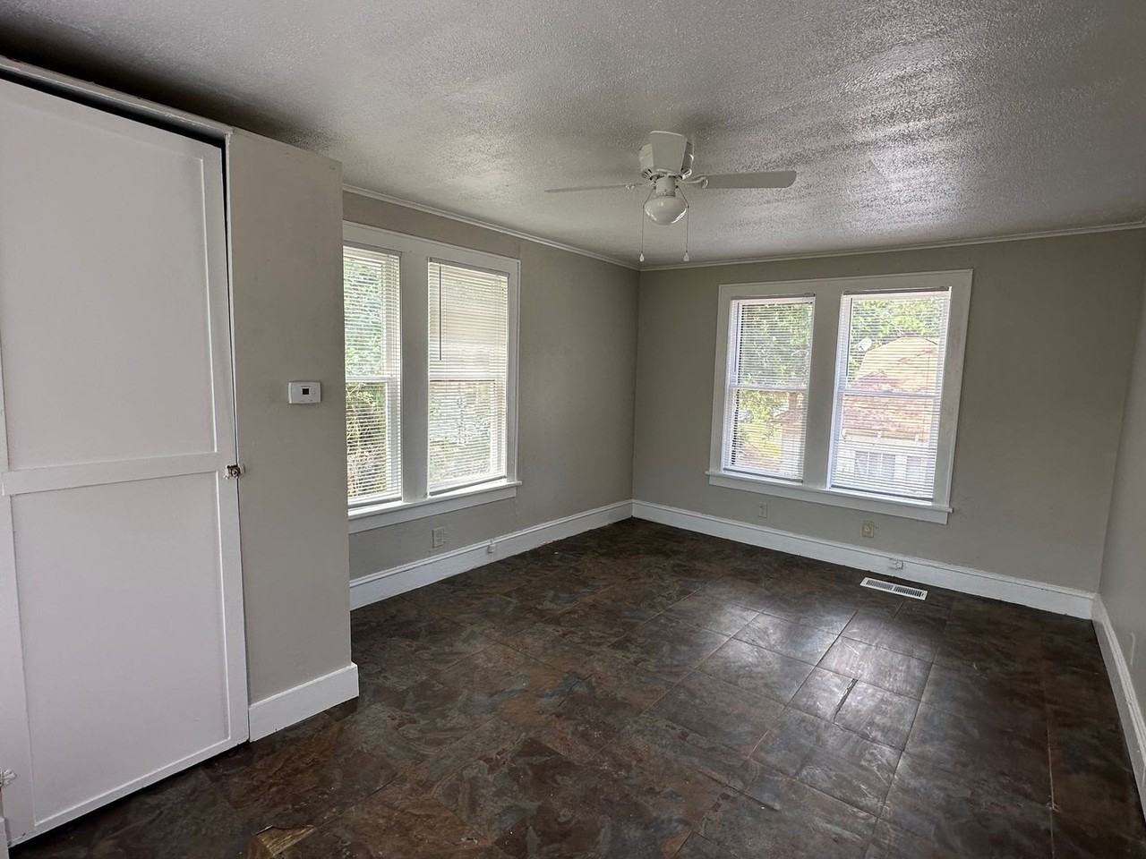 139 Lister St - Photo 6 of 8