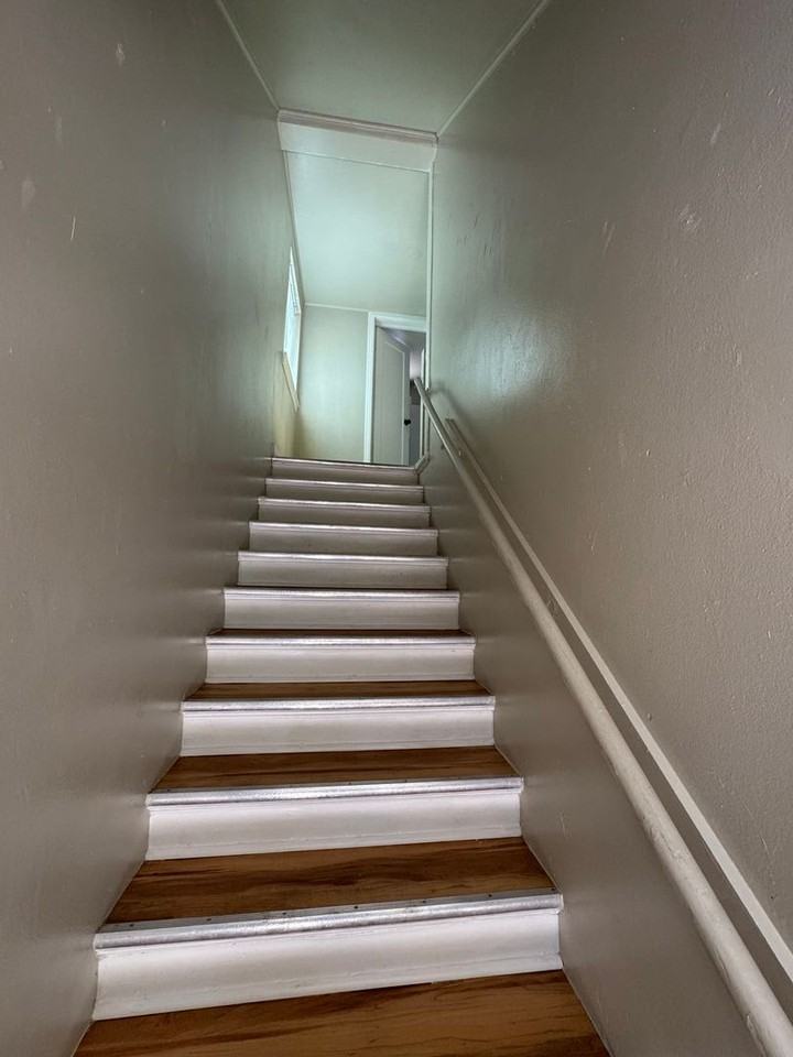 2032 Acorn Ln - Photo 2 of 12