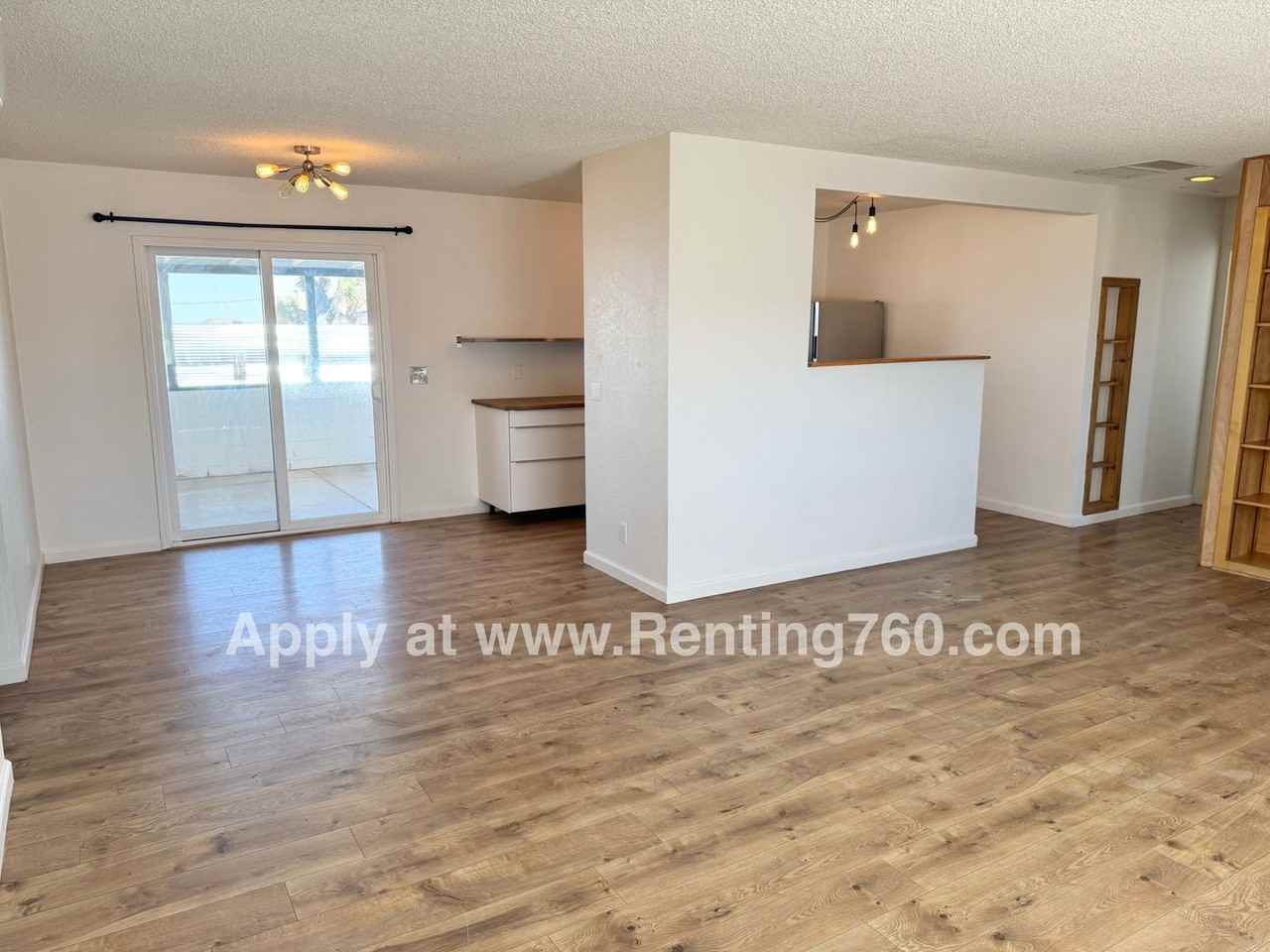 331 Lloyd Ln - Photo 5 of 28