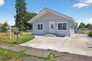 featured image of 970 9th Ave