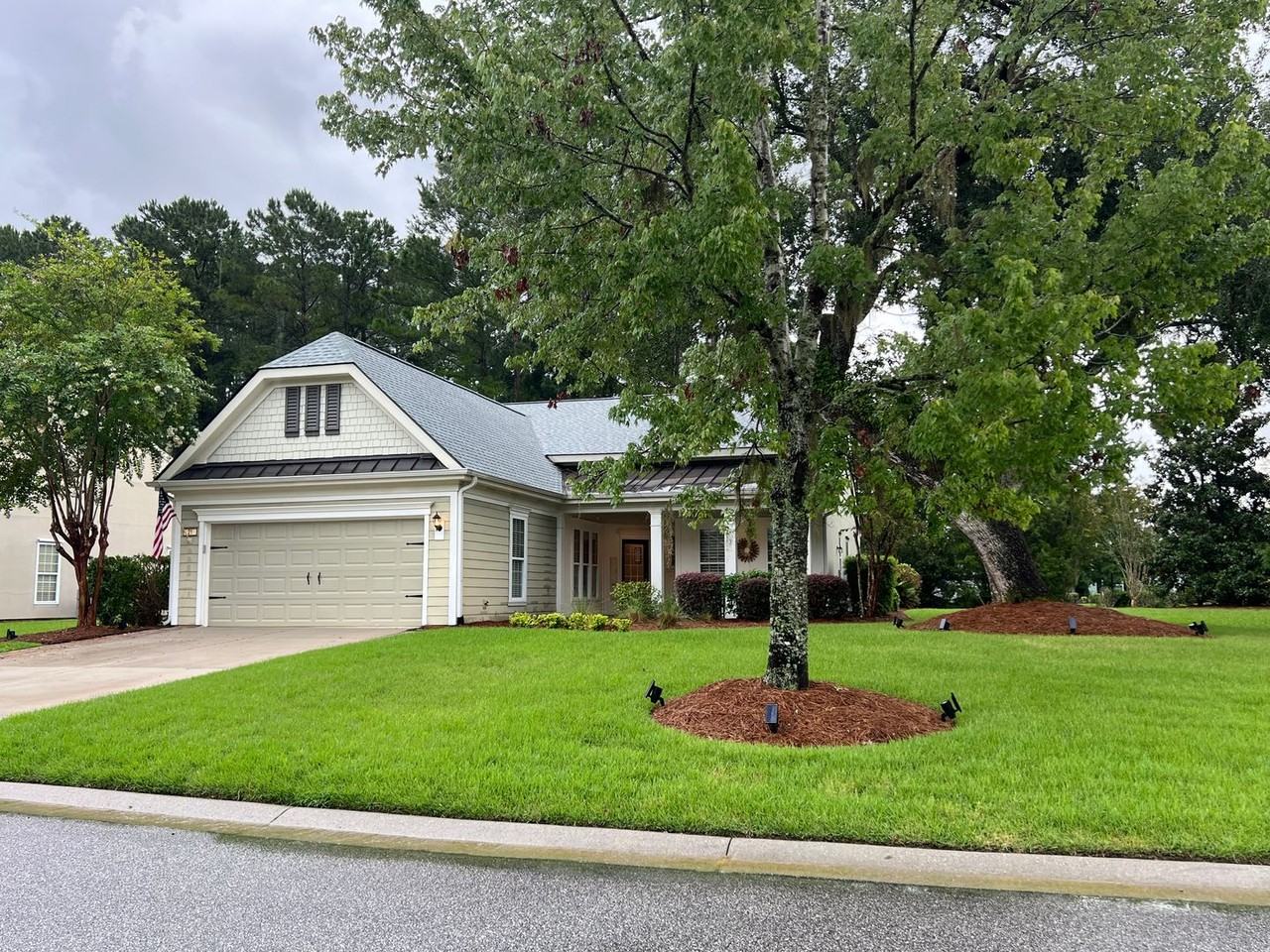 21 Abbotsbury Pl - Photo 2 of 50