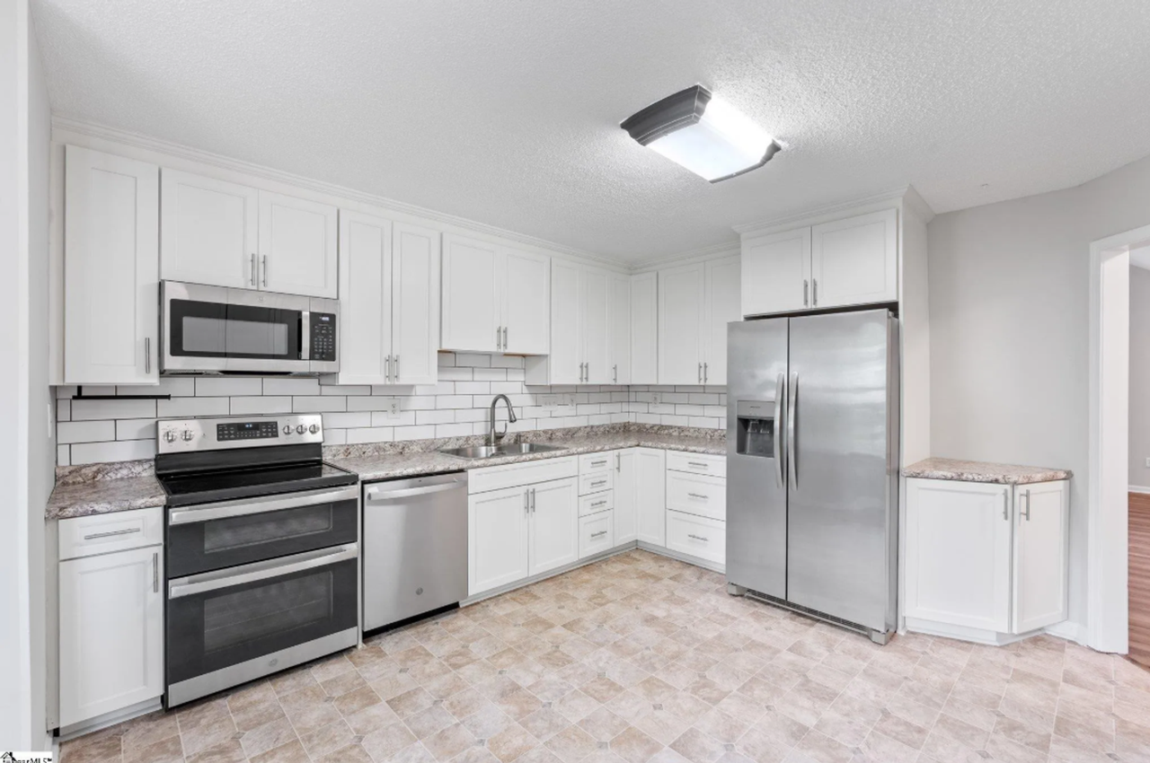 5 Townes Creek Ct - Photo 7 of 31
