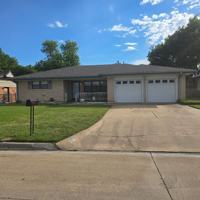 featured image of 312 Nw Compass Dr