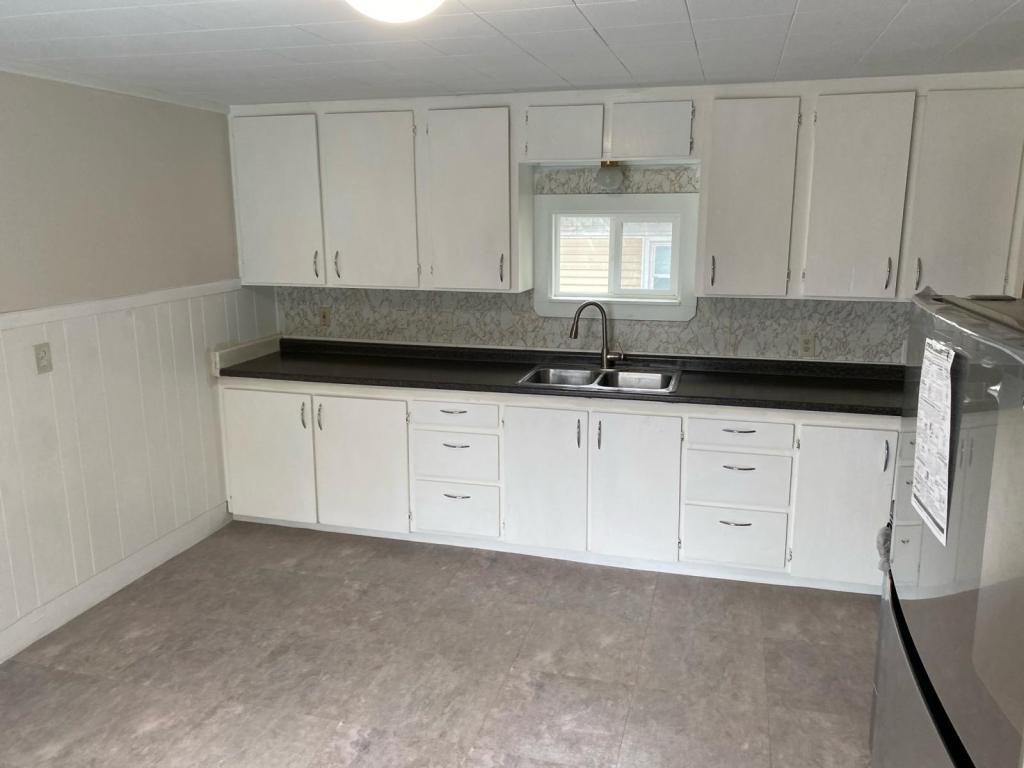 20 James St Apt 2 - Photo 3 of 16