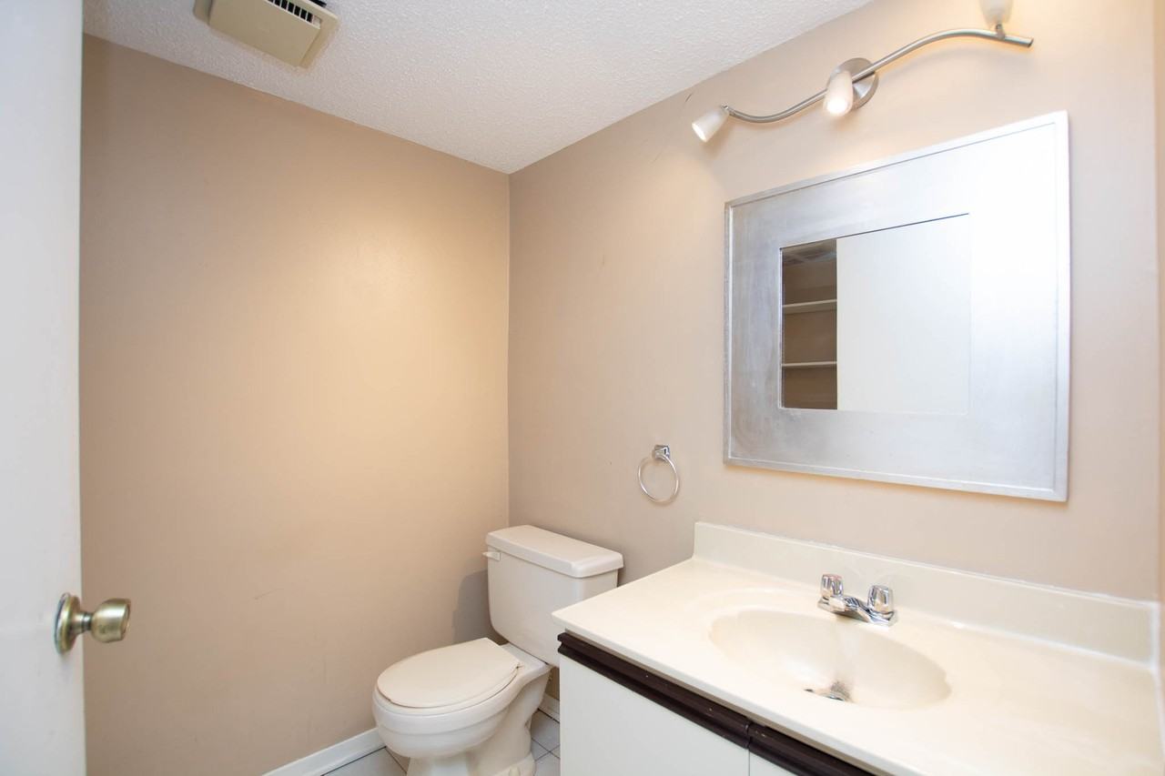 254 Bruyère Street - Photo 3 of 24