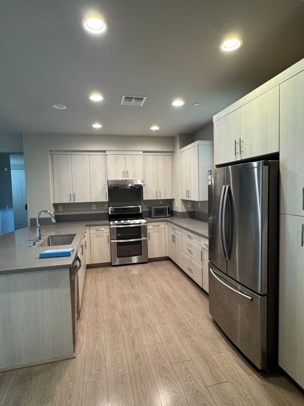 532 Aspen Pl - Photo 2 of 17