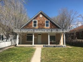 featured image of 572 21st St #3