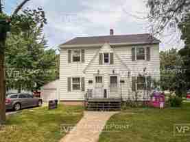 831 Derby Ln - Photo 1 of 1