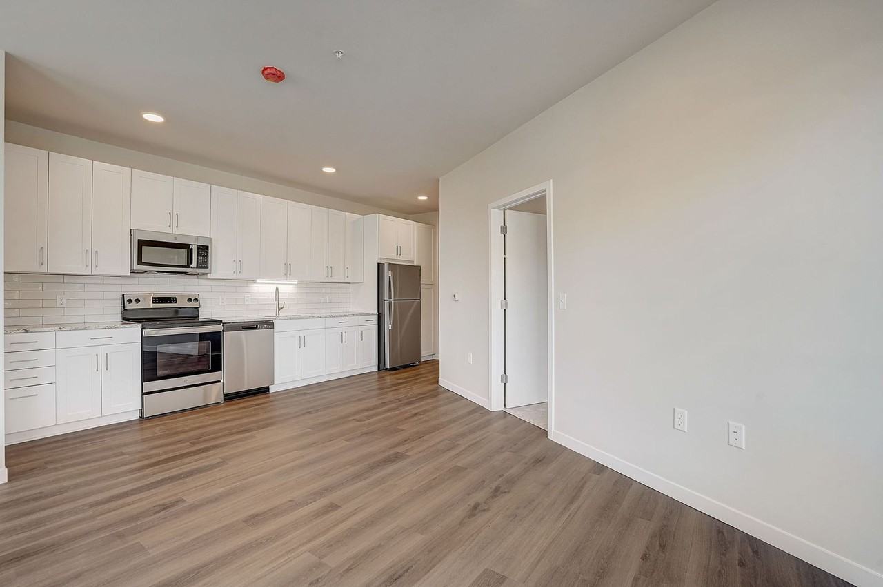 CR Crossing - Photo 6 of 46