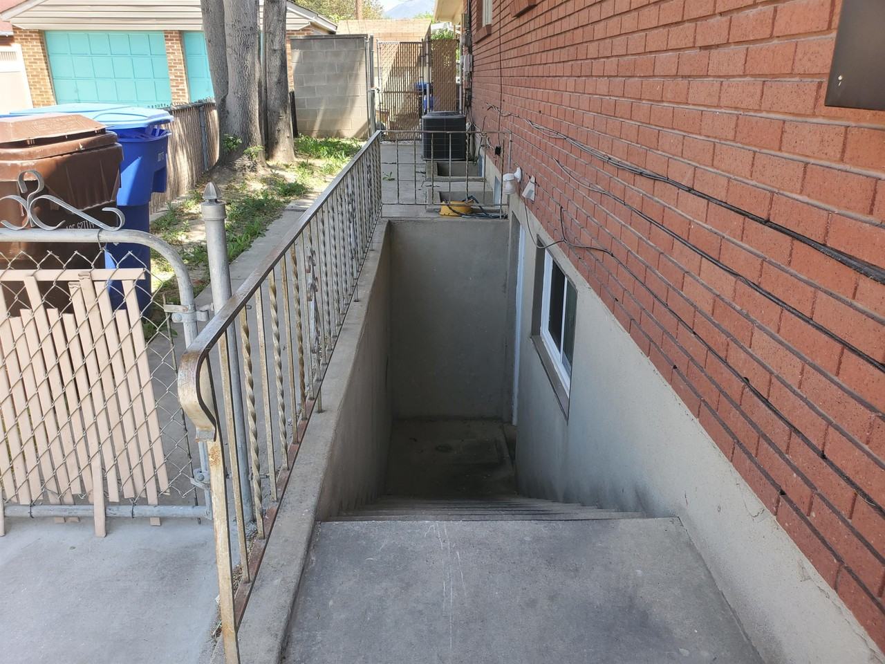 394 W Alta View Dr #2 - Photo 3 of 23