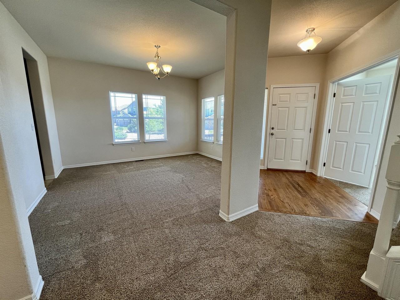 7595 Fargo Dr - Photo 5 of 21