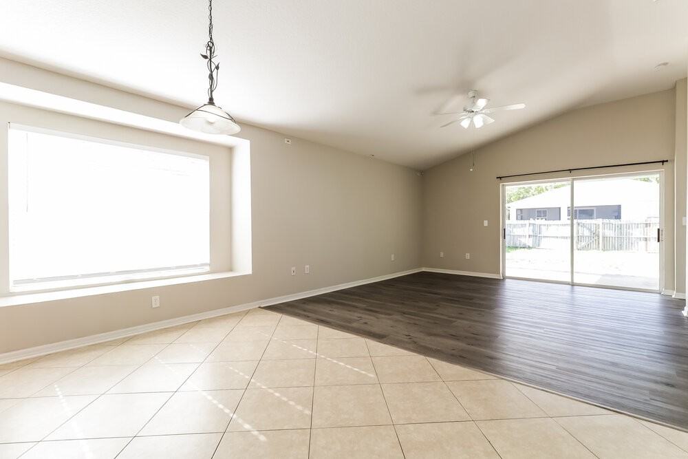 9912 Riverchase Dr - Photo 6 of 16