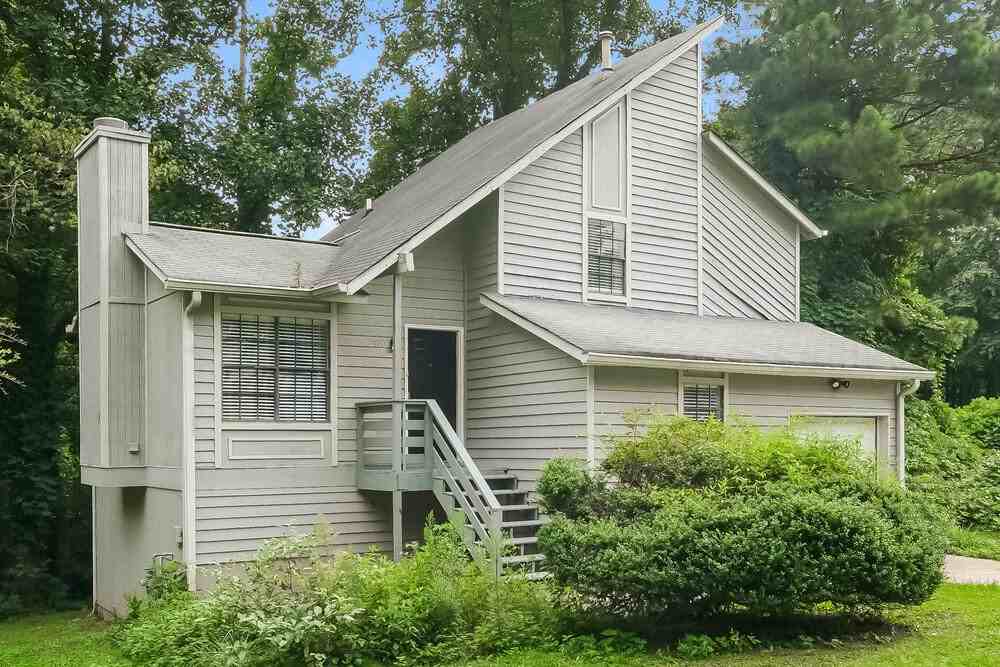 4707 Greenway Rd - Photo 4 of 17