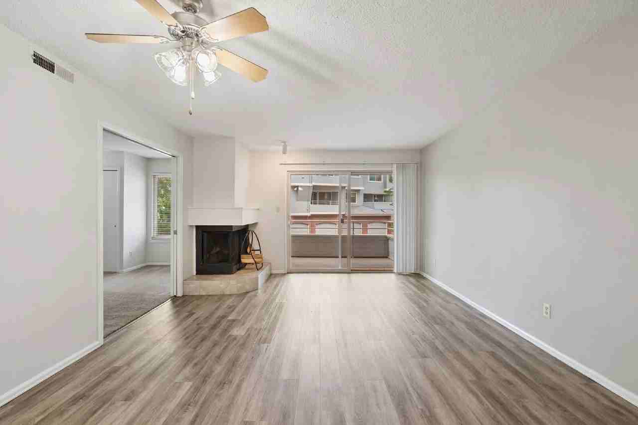 952 Acapulco Ct - Photo 5 of 26