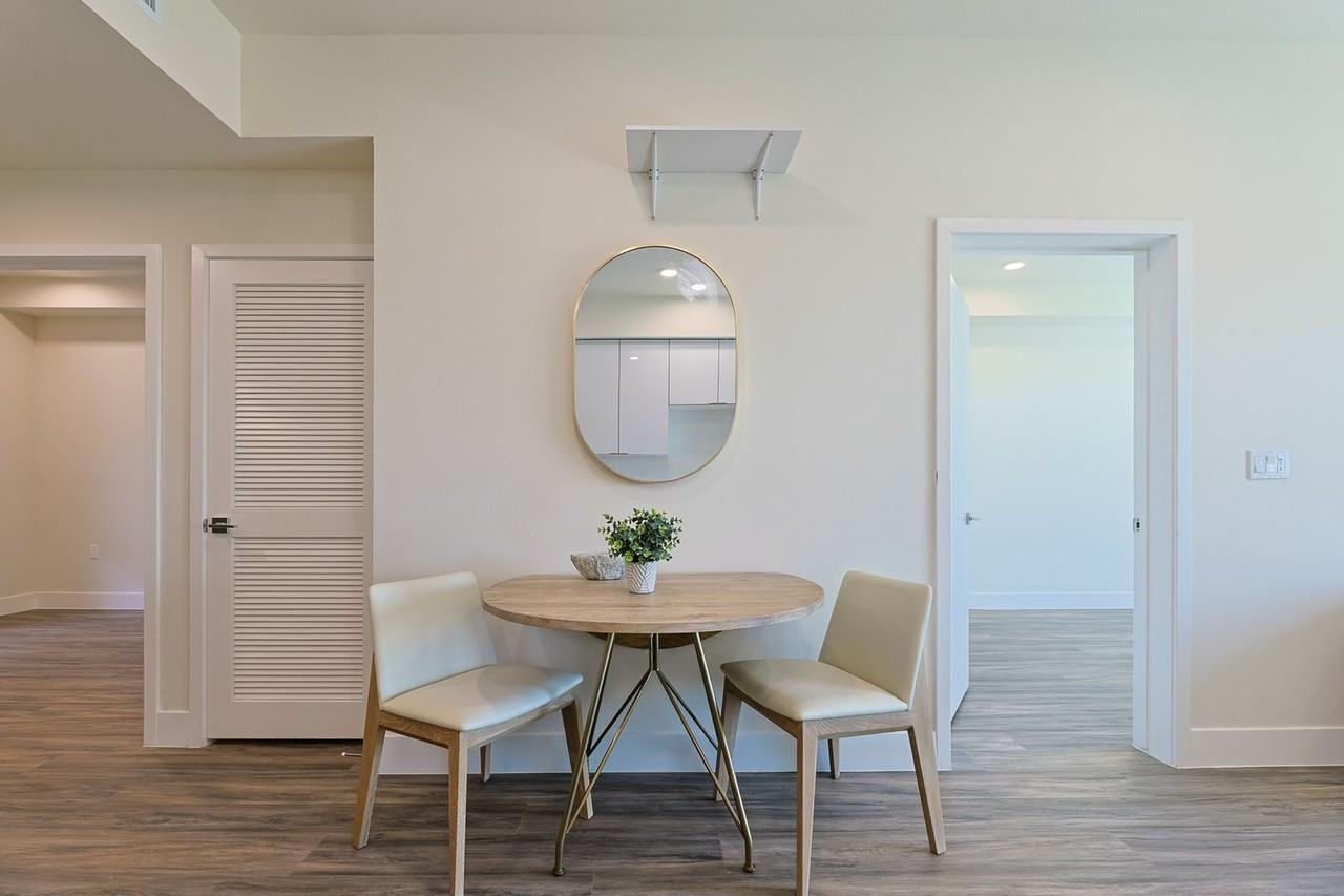 Orion 1037 Dewey - Photo 4 of 50