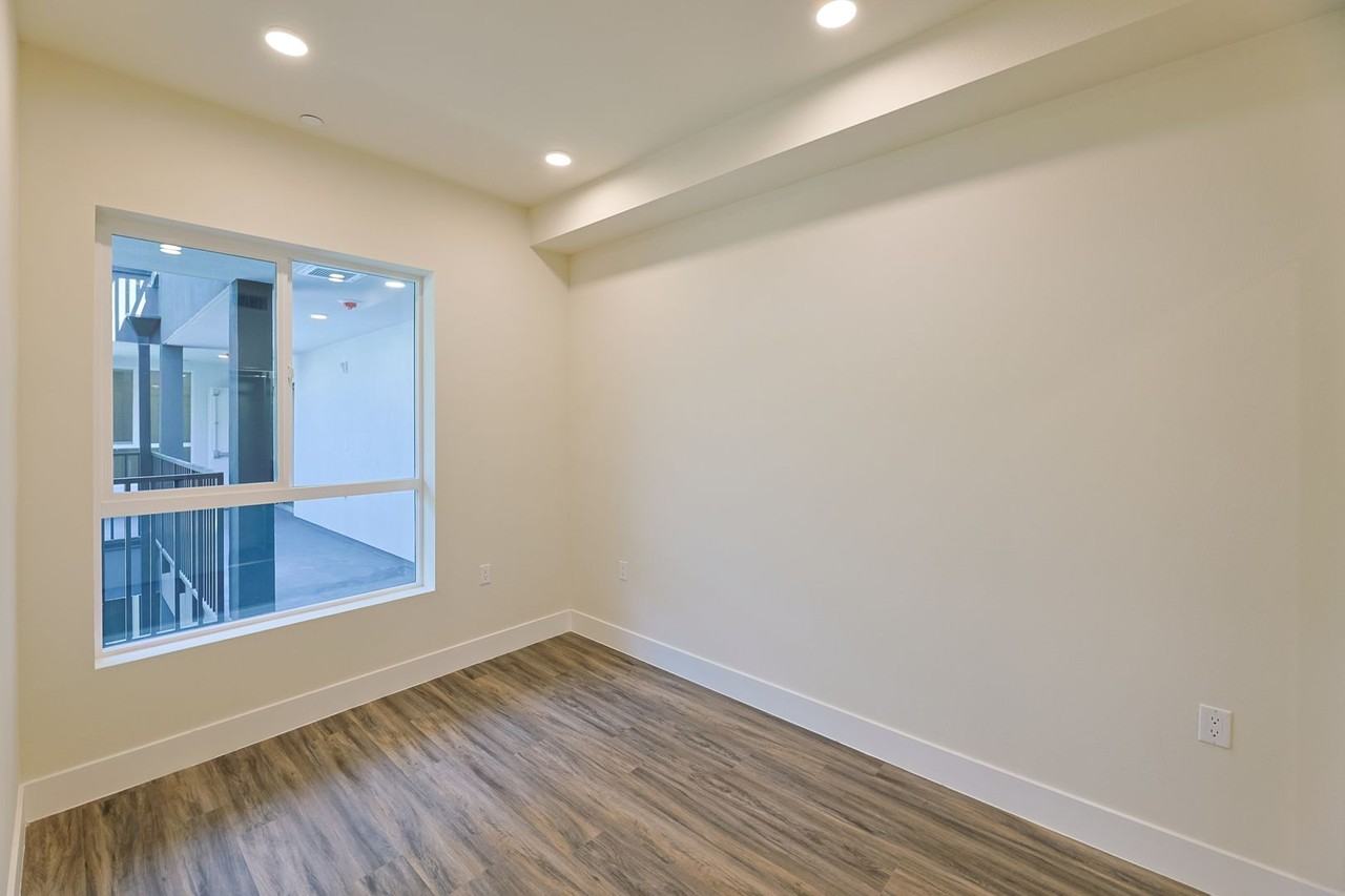 Orion 1037 Dewey - Photo 7 of 50