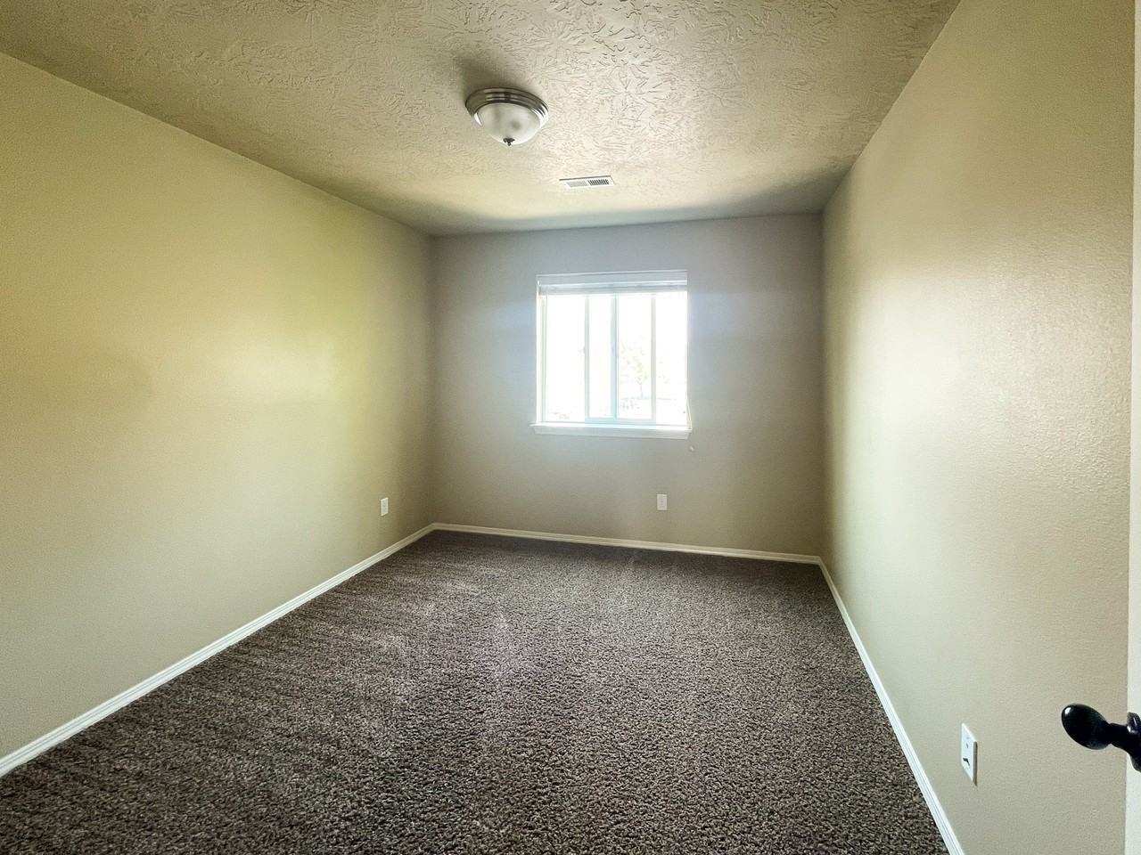 3015 North Brandywine Lane #201 - Photo 2 of 17