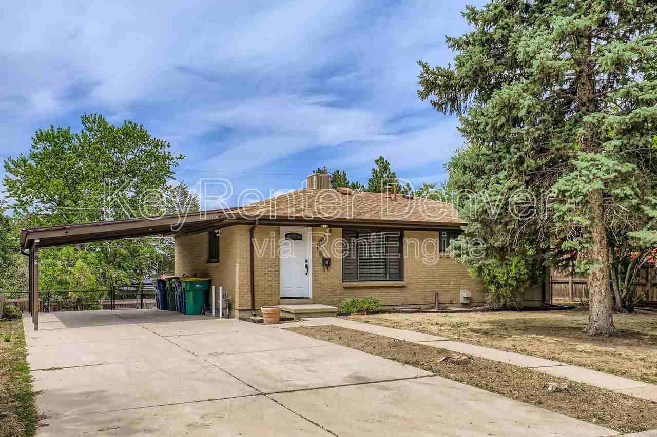 2533 Blackhawk St - Photo 2 of 29
