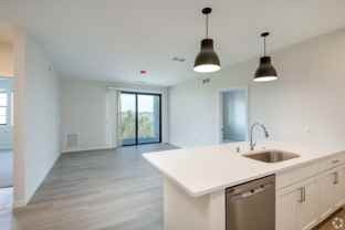 Lakeshore Ridge Apartrments - Photo 1 of 1