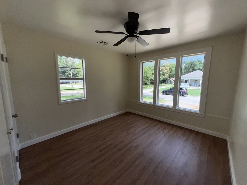 716 N Joplin Ave - Photo 2 of 10