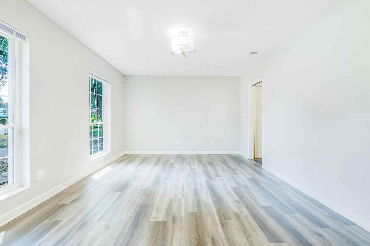 2071 Colony Rd - Photo 2 of 27