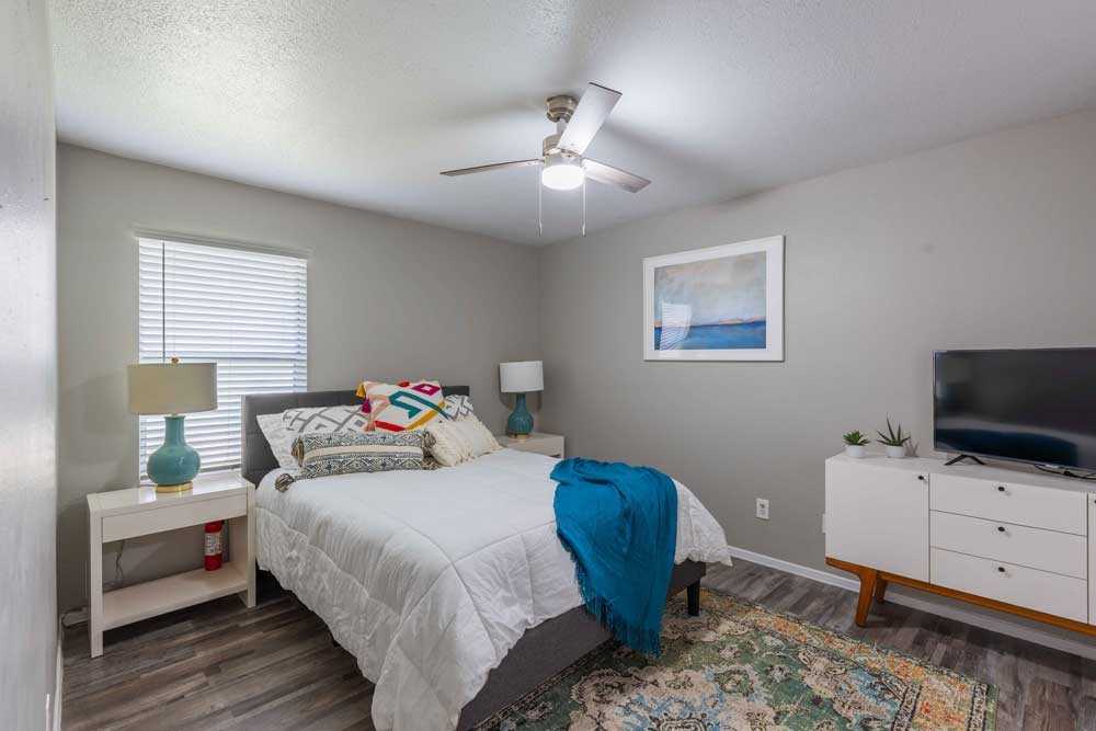 Curry Junction Apartments - Photo 2 of 25