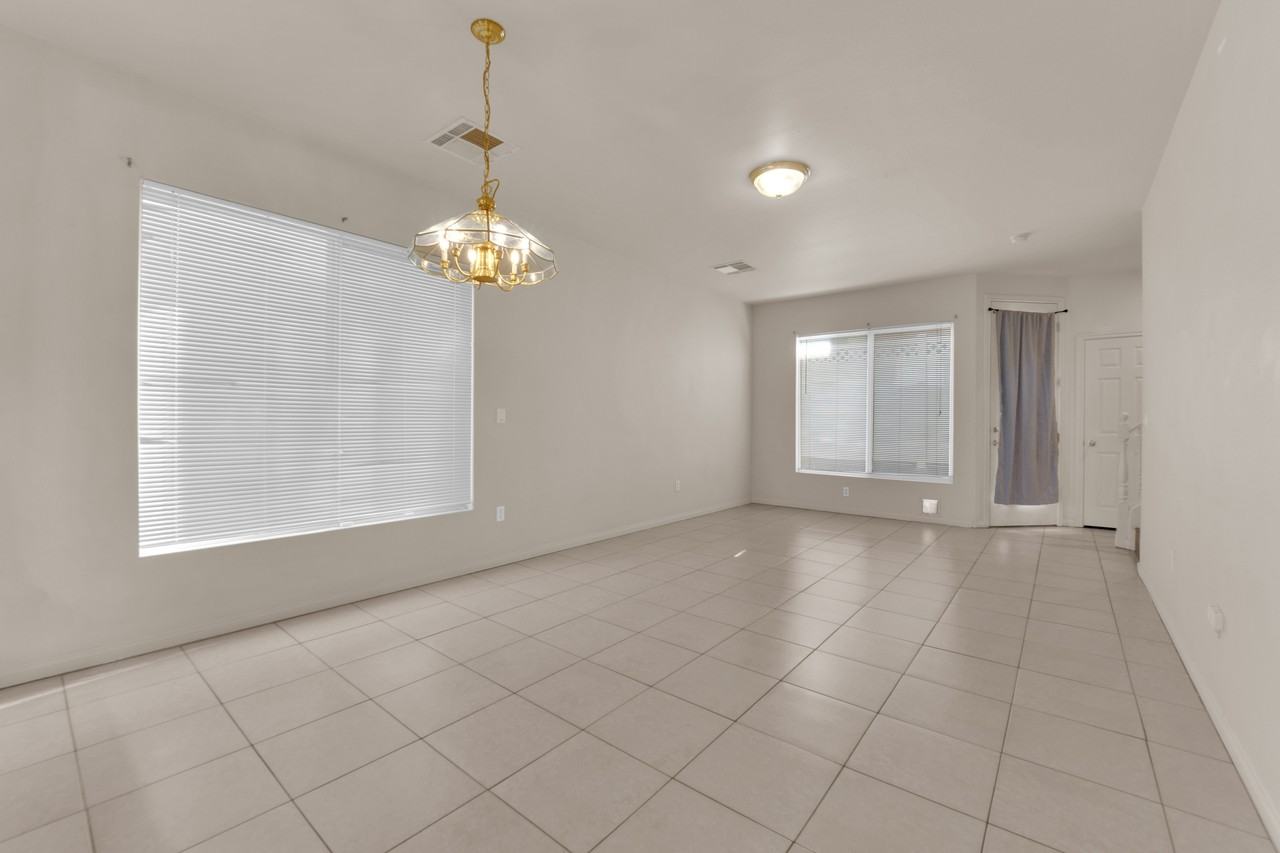 8283 Misty Sage St - Photo 2 of 28