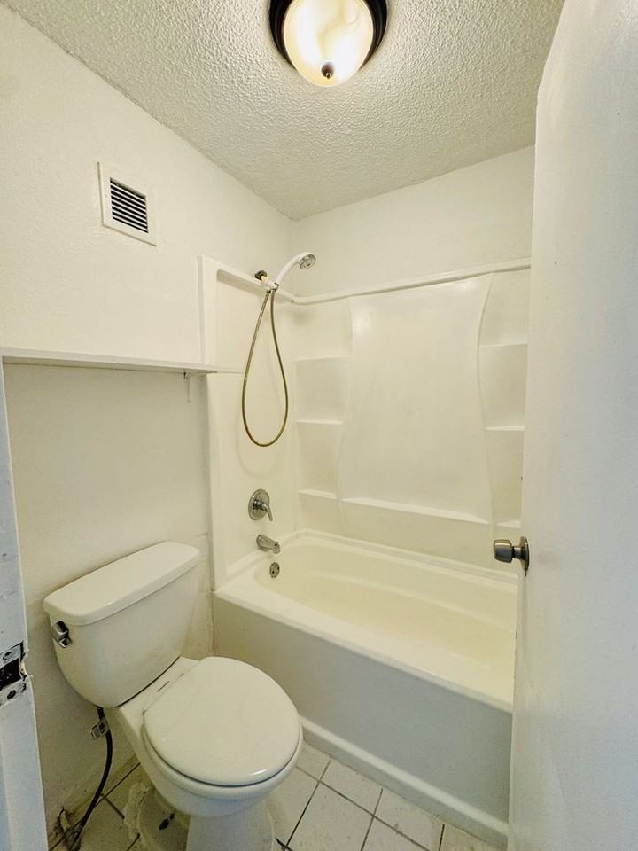 7900 S Orange Blossom Trl #1062 - Photo 6 of 16