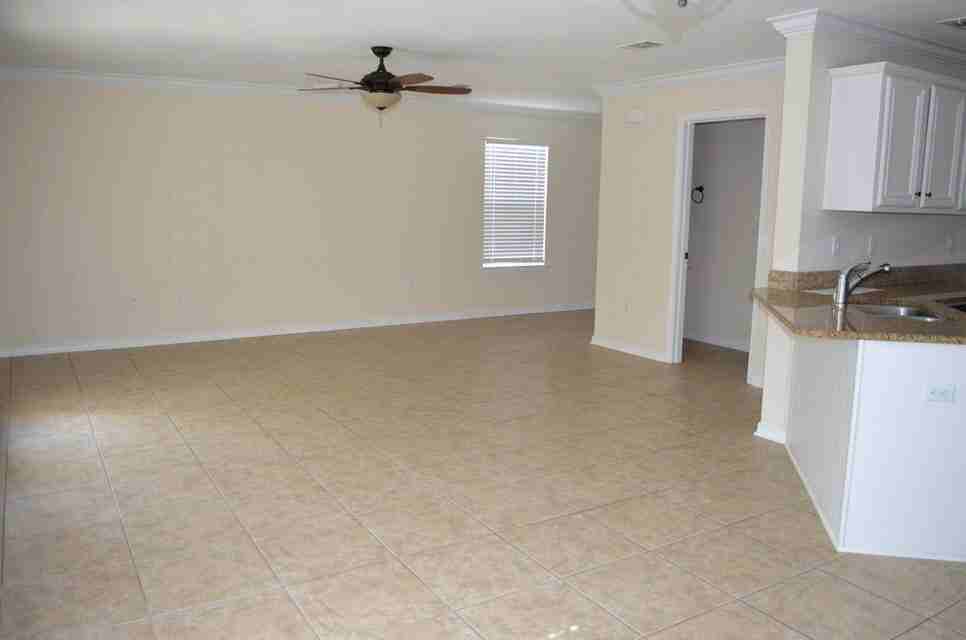 71 10th St - Photo 5 of 19