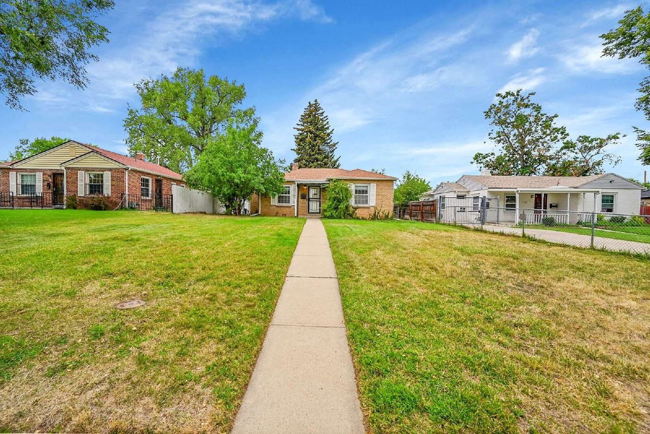 3105 N Fillmore St - Photo 2 of 42