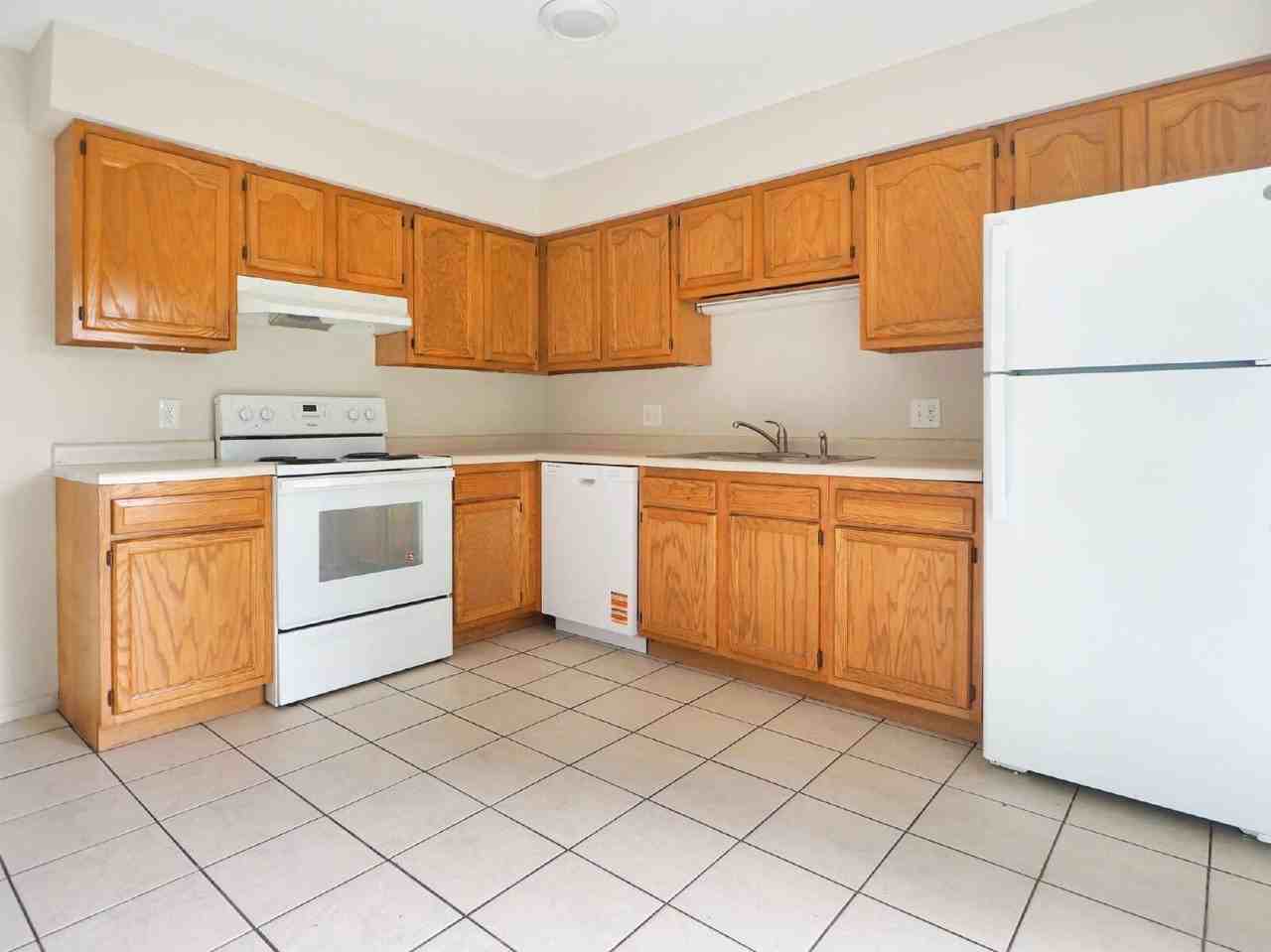 8343 143rd St W - Photo 2 of 11