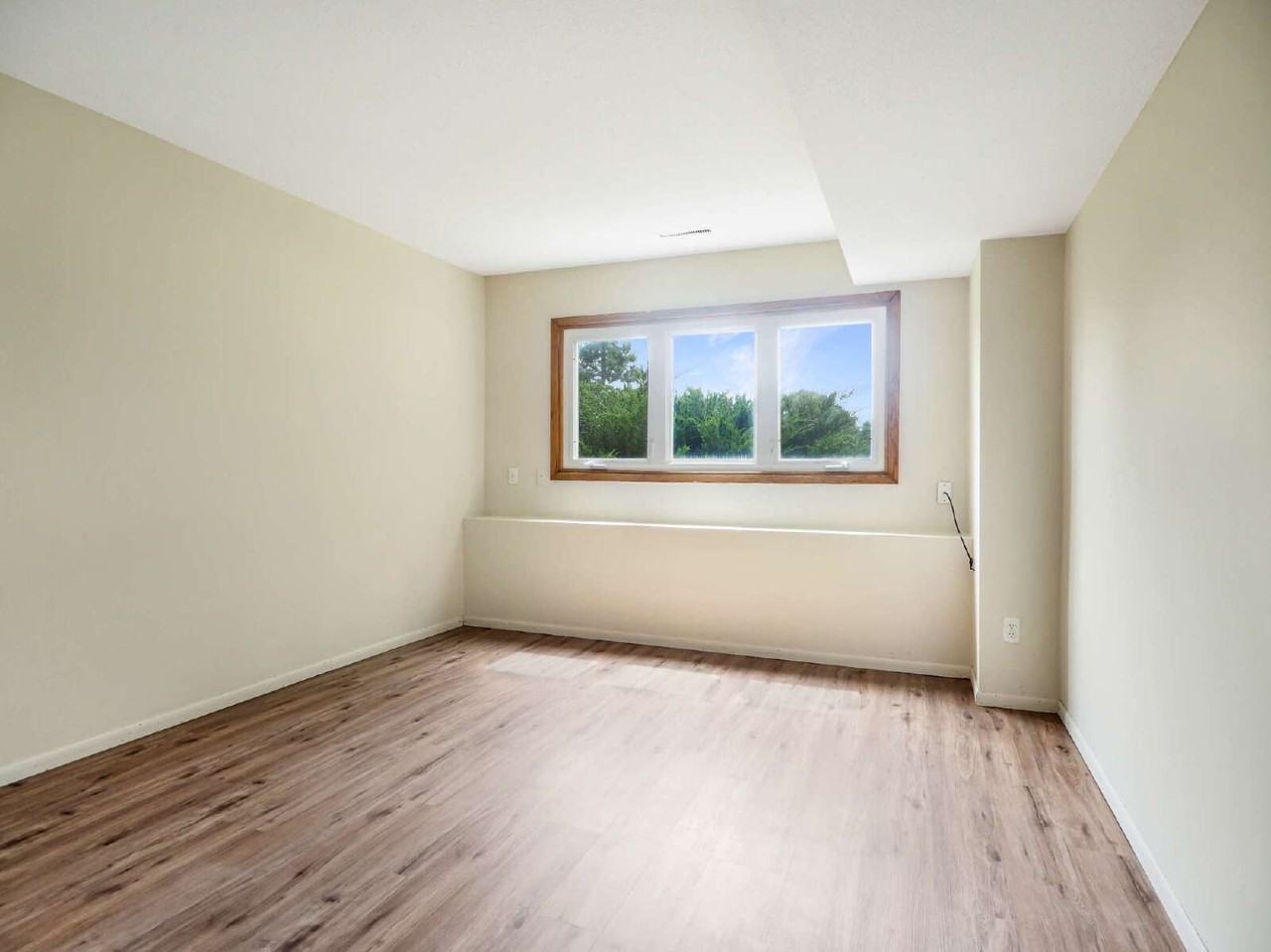 8343 143rd St W - Photo 7 of 11