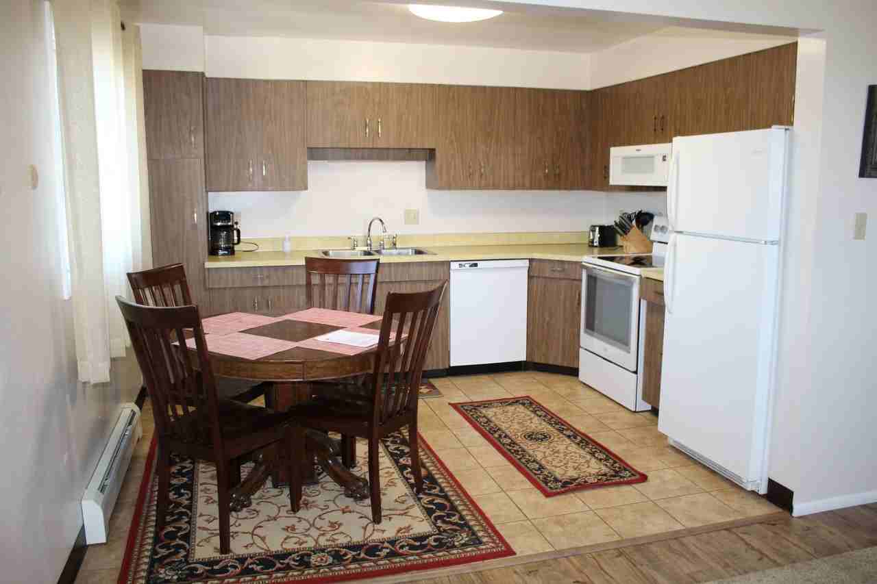 1417 13th St S #8 - Photo 5 of 18